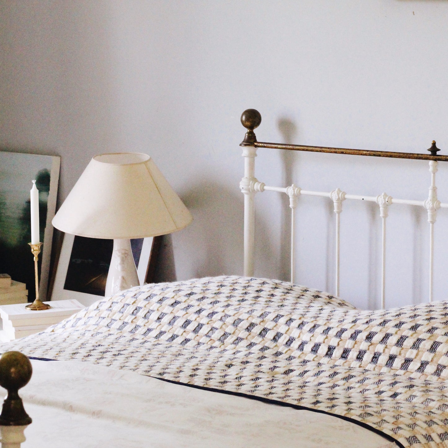 Ocean bedthrow